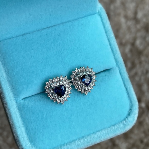 Sapphire and Diamond Earring - Picture 4 of 5